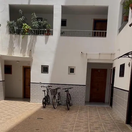 Apartmán Reel Apartments- Luxury With Swimming Pool.
